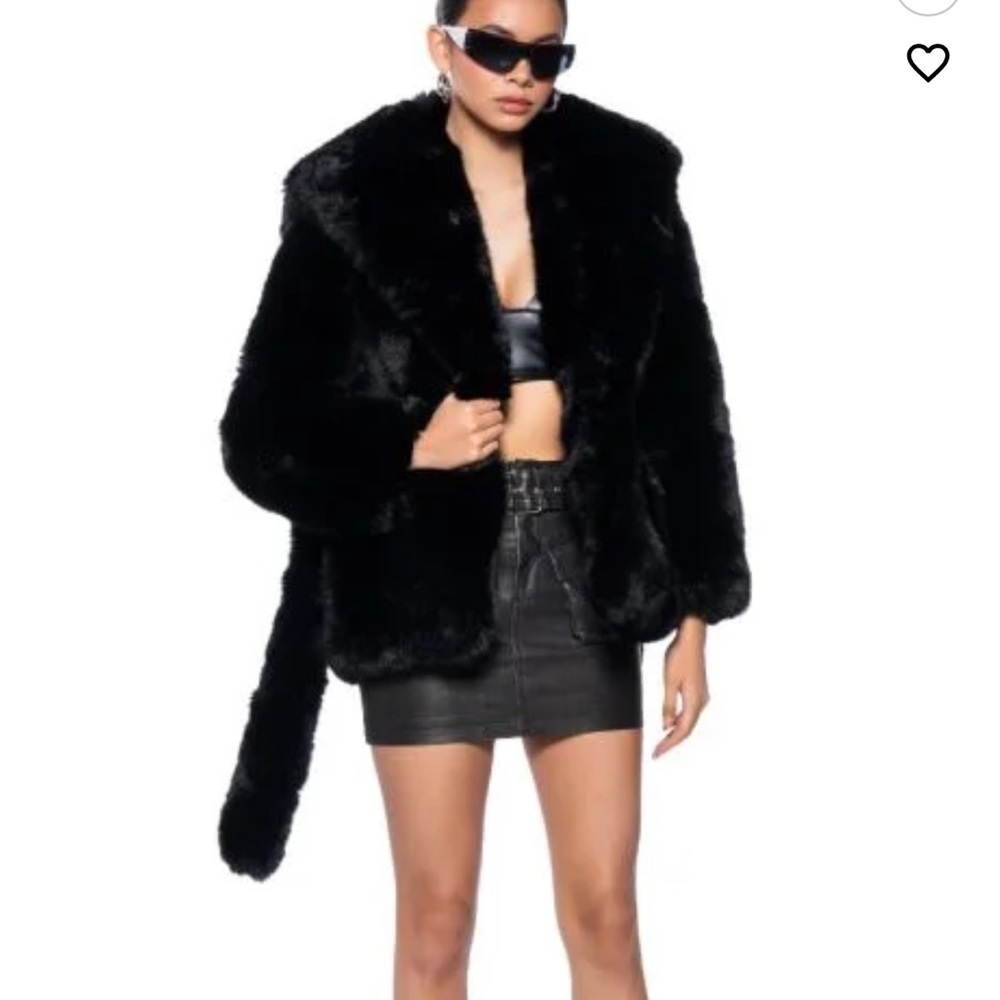 Akira Yeti Sharp Shoulder Black Heavy Faux Fur Wrap Coat Size M